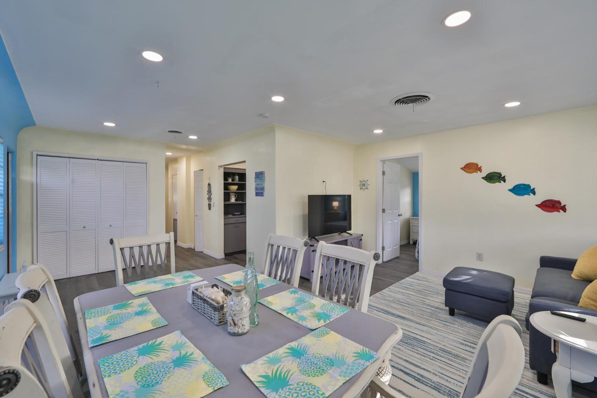 Lovely Vacation Home 1 Block From Beach & Downtown Gulfport St. Petersburg Extérieur photo