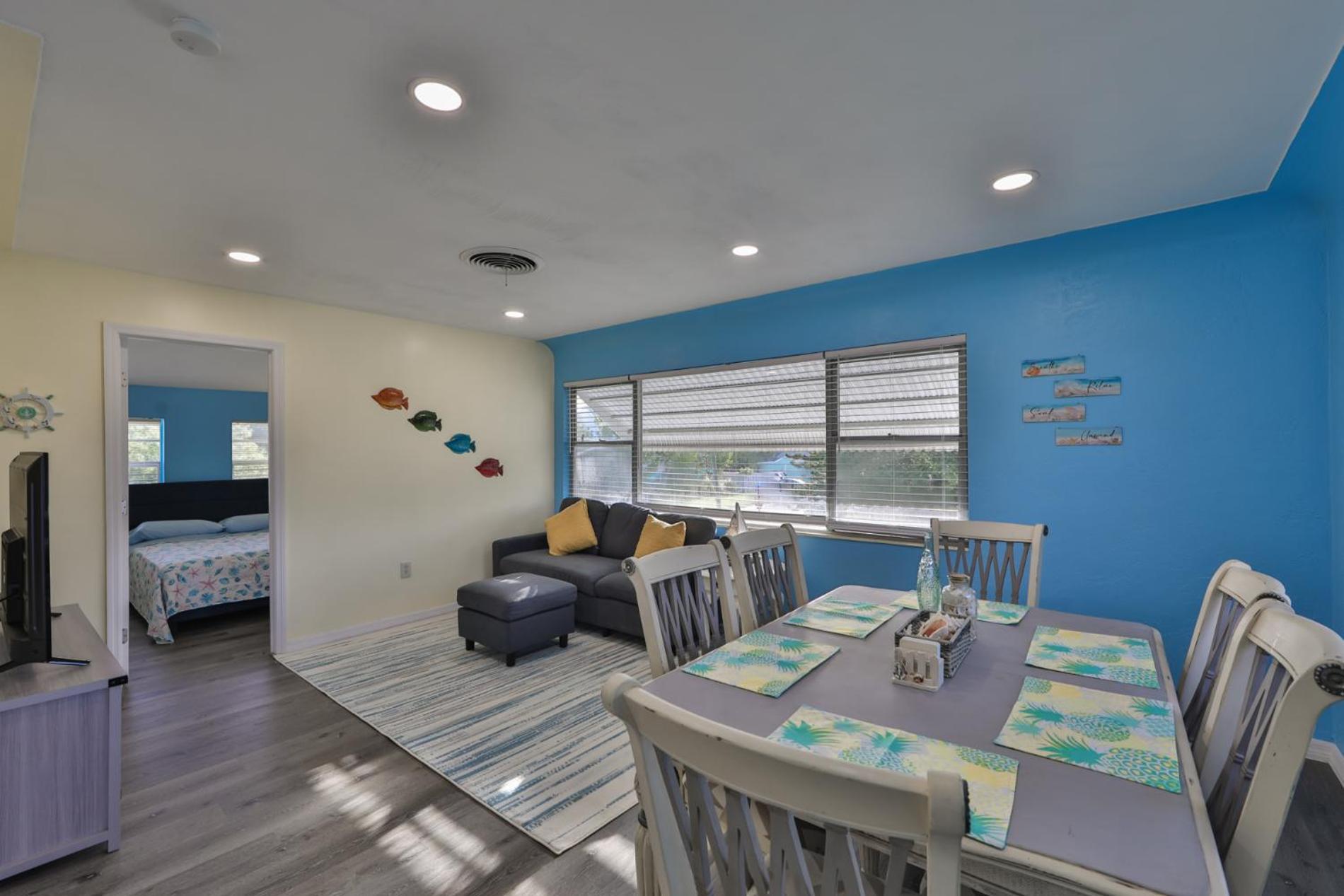 Lovely Vacation Home 1 Block From Beach & Downtown Gulfport St. Petersburg Extérieur photo